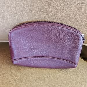 Leatherology makeup and cosmetic pouch 👝